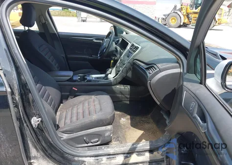 2016 Ford Fusion Se z USA, uszkodzony, nr VIN 3FA6P0HD1GR361881